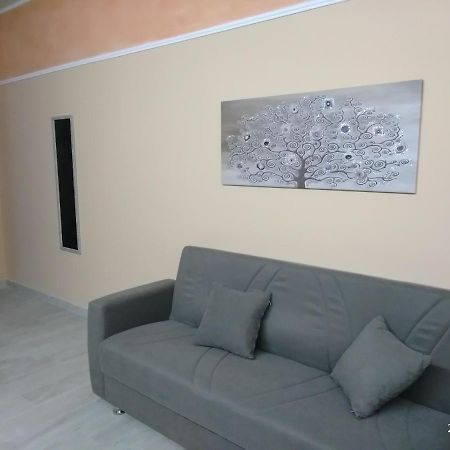 Alloggio Salmone Nel Cuore Di Soriano Soriano nel Cimino Exterior photo